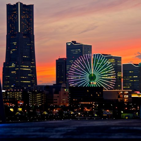 Sunset at Osanbashi Pier, Yokohama Sunset at Osanbashi Pier, Yokohama